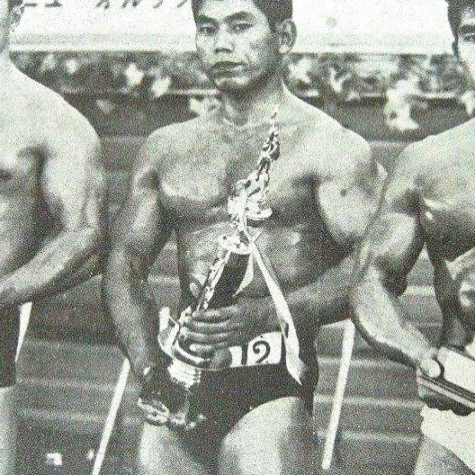 El atleta obtuvo su primer título de Mr. Japan en 1960, cuando tenía 24 años 
