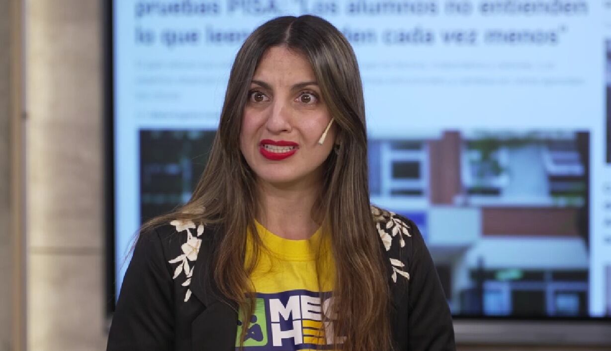 Florencia Lazo explicó que, después del primer contacto, Help La Plata acompaña a quienes deciden escribir o llamar en busca de ayuda (captura de video)