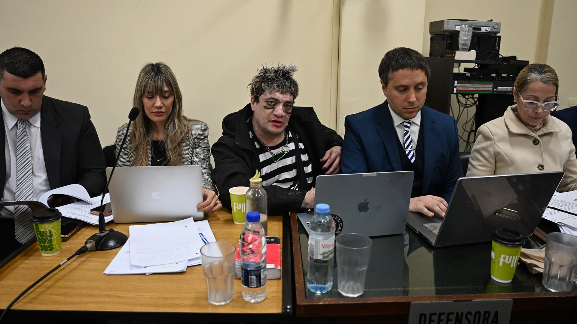 Desde la izq.: los abogados Ezequiel Vázquez, Luciana Comerci, Sebastián Queijeiro y Alejandra Córdoba: parte de la nueva defensa del músico (Maximiliano Luna)