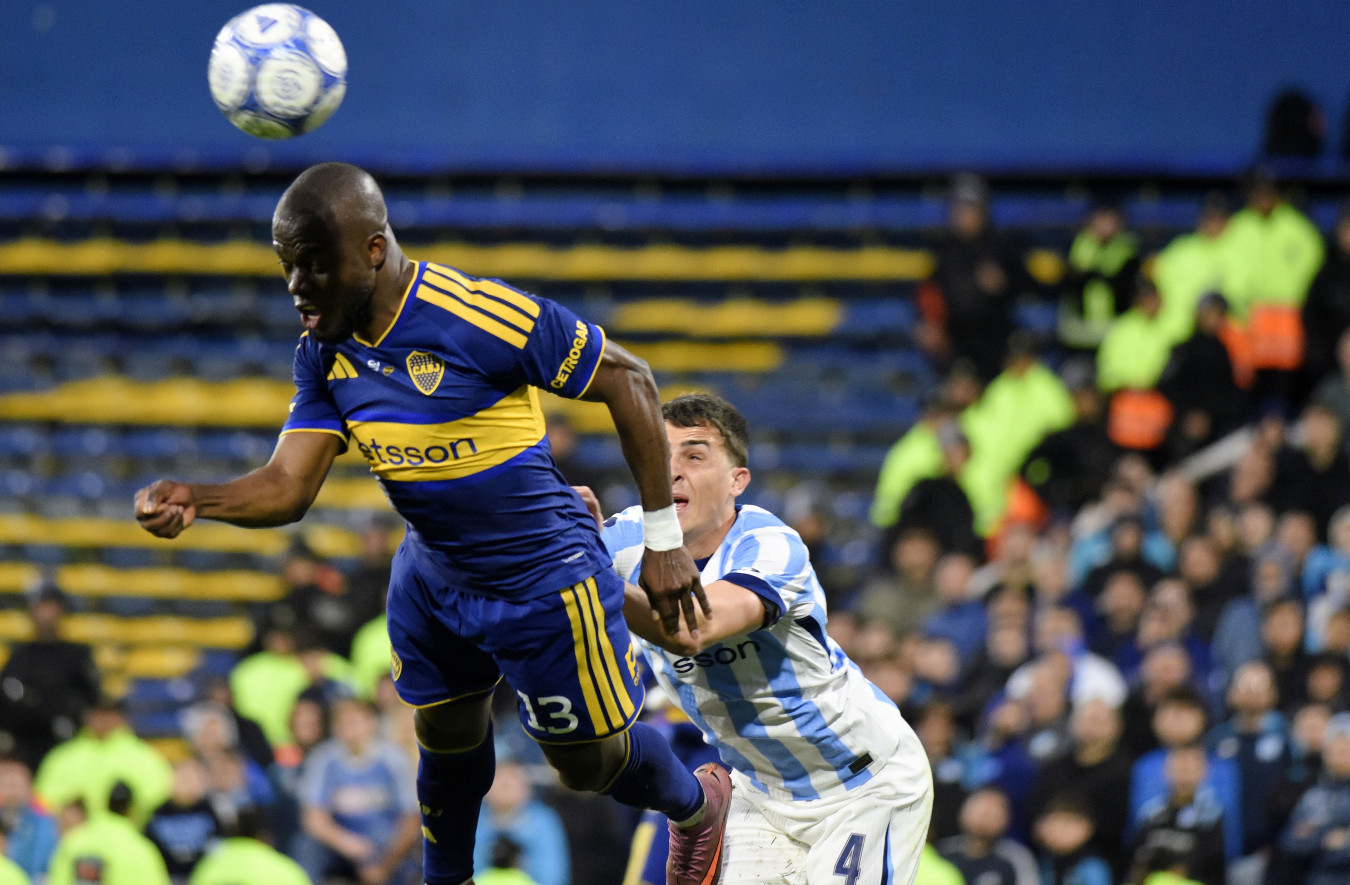 El futbolista Enner Valencia anotó los tres goles que completaron la remontada de Boca Juniors (FOTOBAIRES)