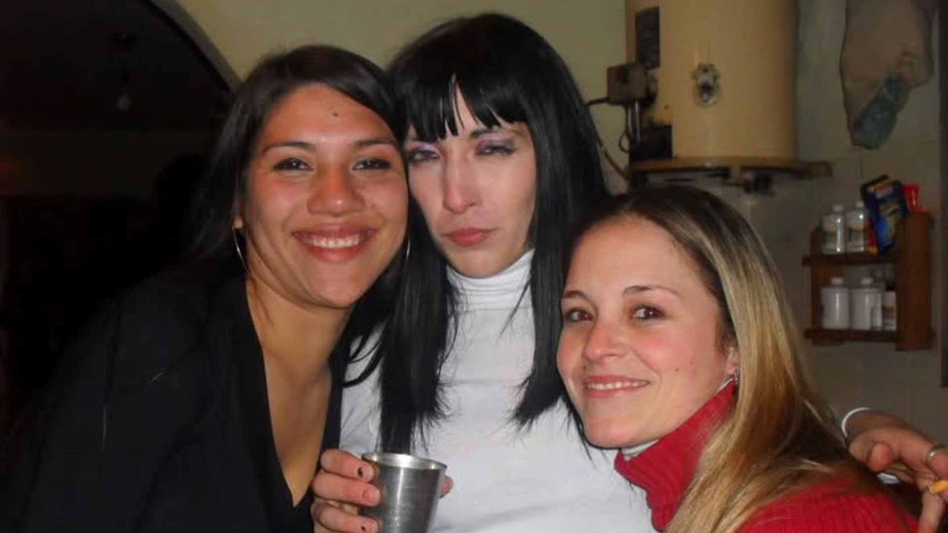 La historia de terror detrás de la “vida ideal” de una famosa influencer de cocina: ”Me desperté y mi papá me estaba disparando”