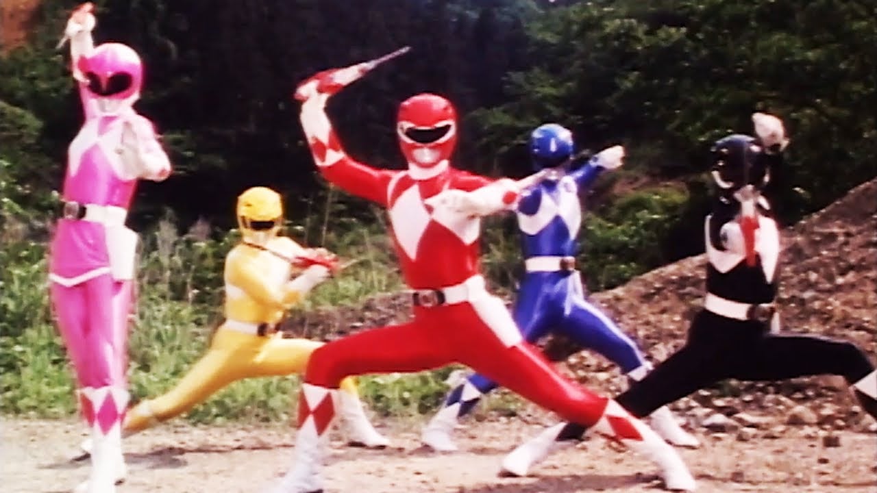 Mighty Morphin Power Rangers, la primera temporada de la serie estadounidense, adaptación de la saga japonesa 