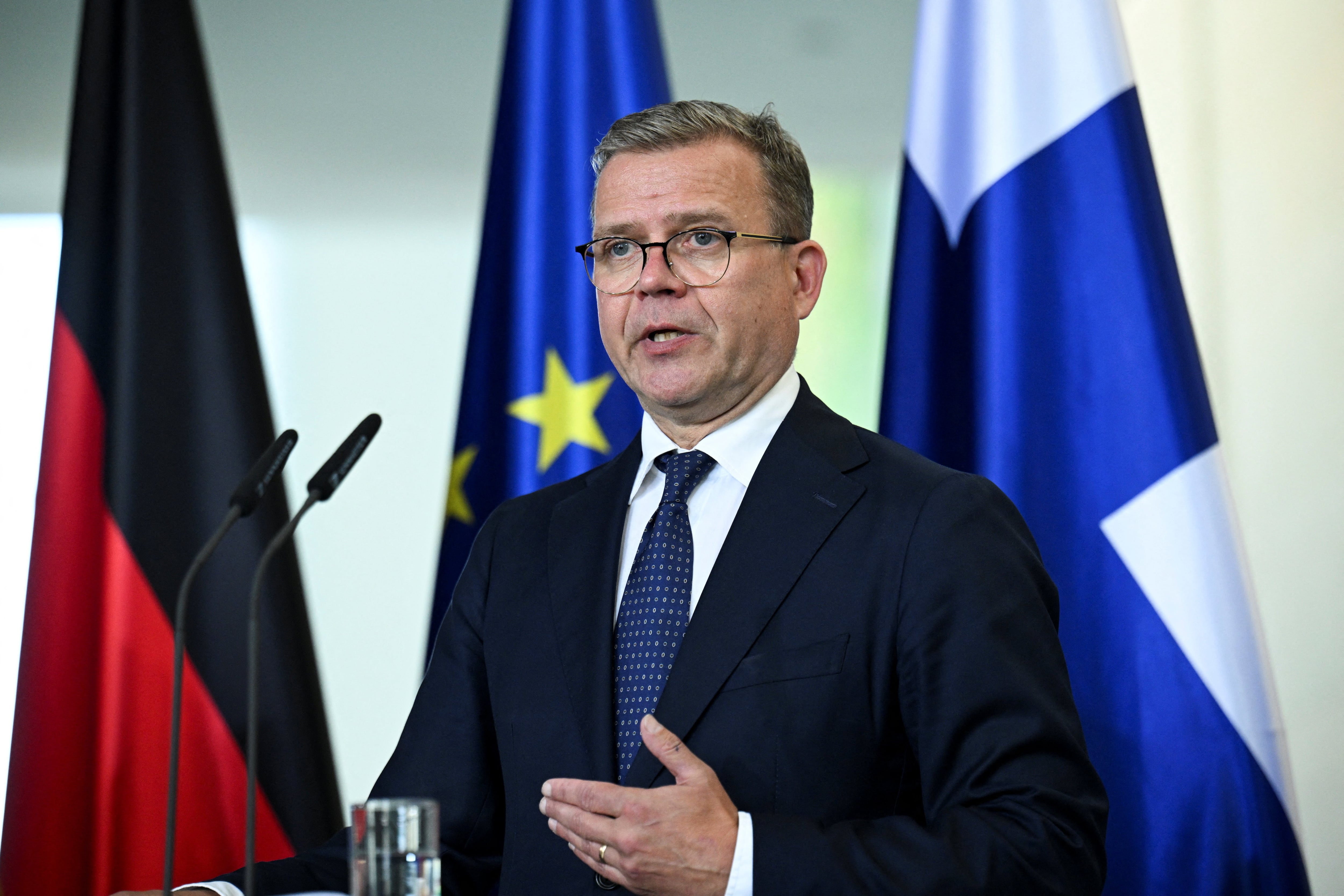 El encuentro fue impulsado por el primer ministro finlandés, Petteri Orpo (REUTERS)