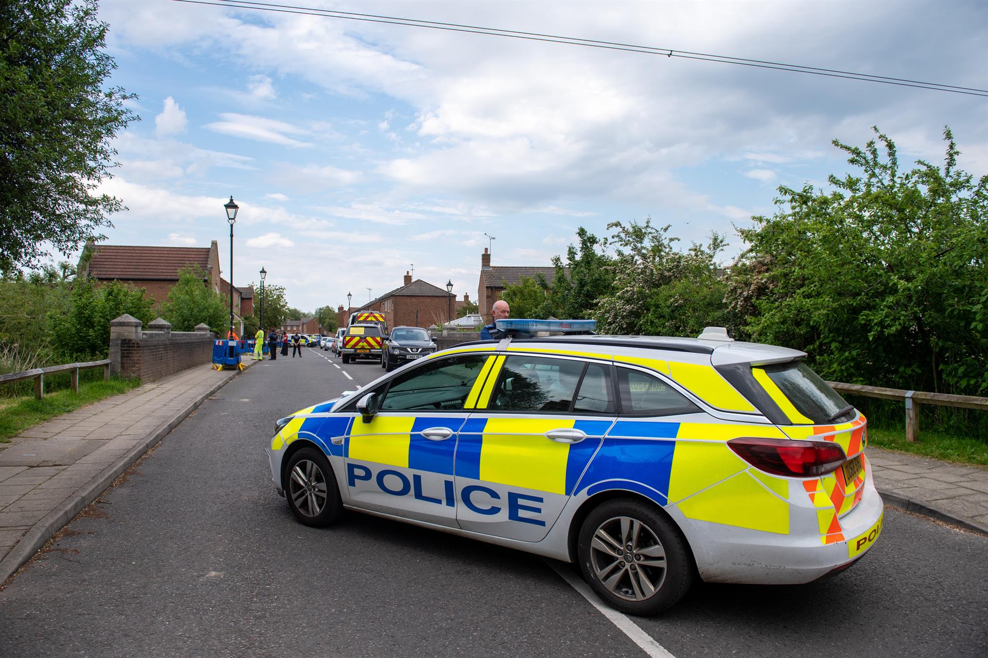 Los cinco hombres fueron arrestados bajo sospecha de delitos relacionados con explosivos y de preparación de un acto terrorista, según las leyes antiterroristas británicas (EP)
