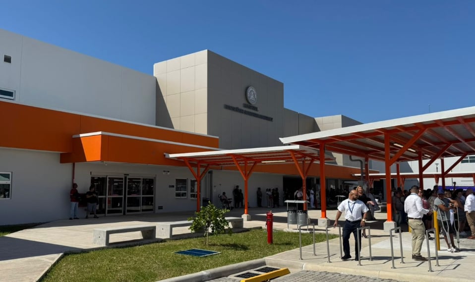 Seguridad social aprueba más de USD 422 millones para crear 136 plazas, fortalecer hospitales y financiar pensiones en Costa Rica