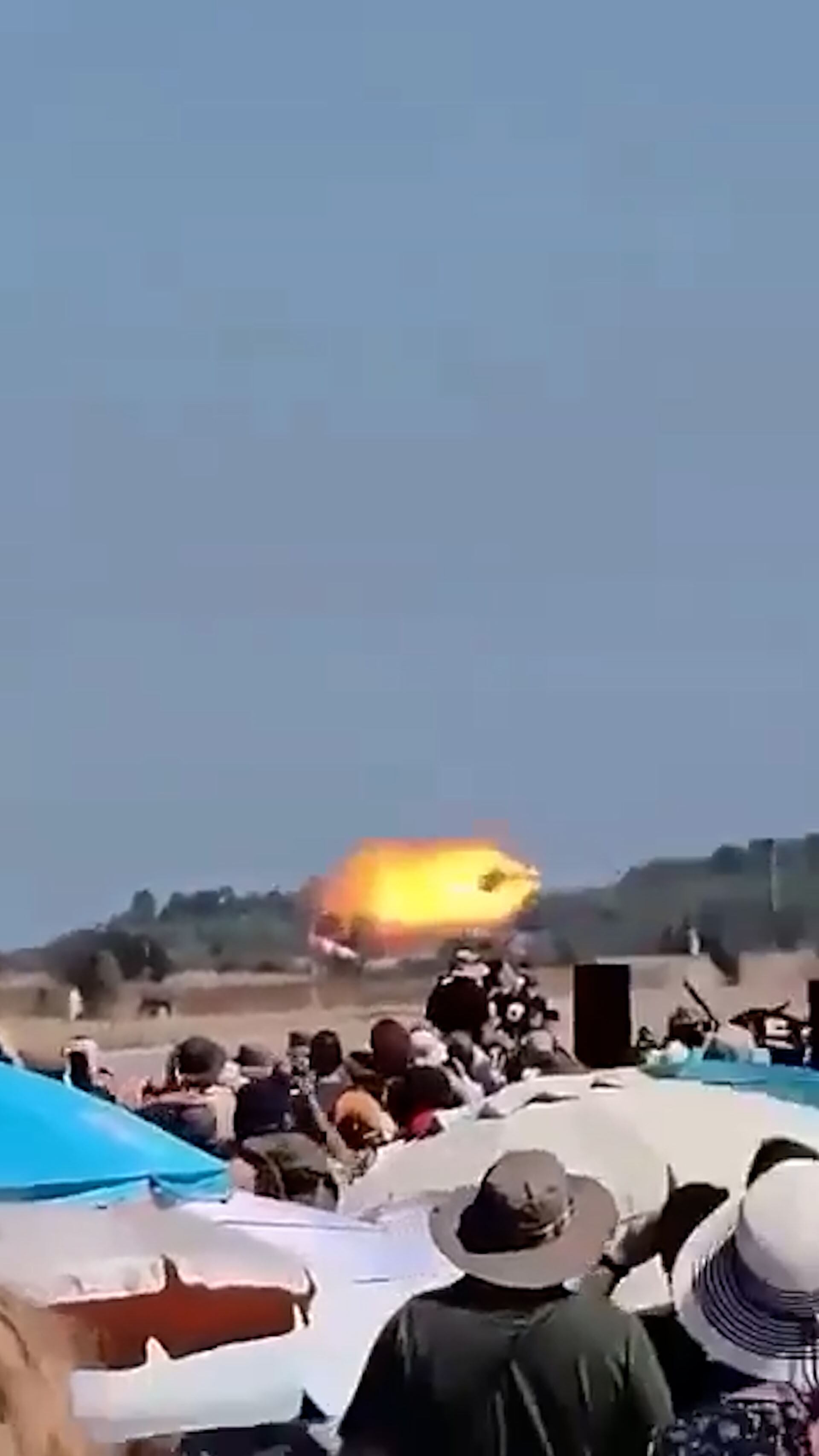 El avión de combate griego se estrelló mientras realizaba una exhibición aérea (Captura)