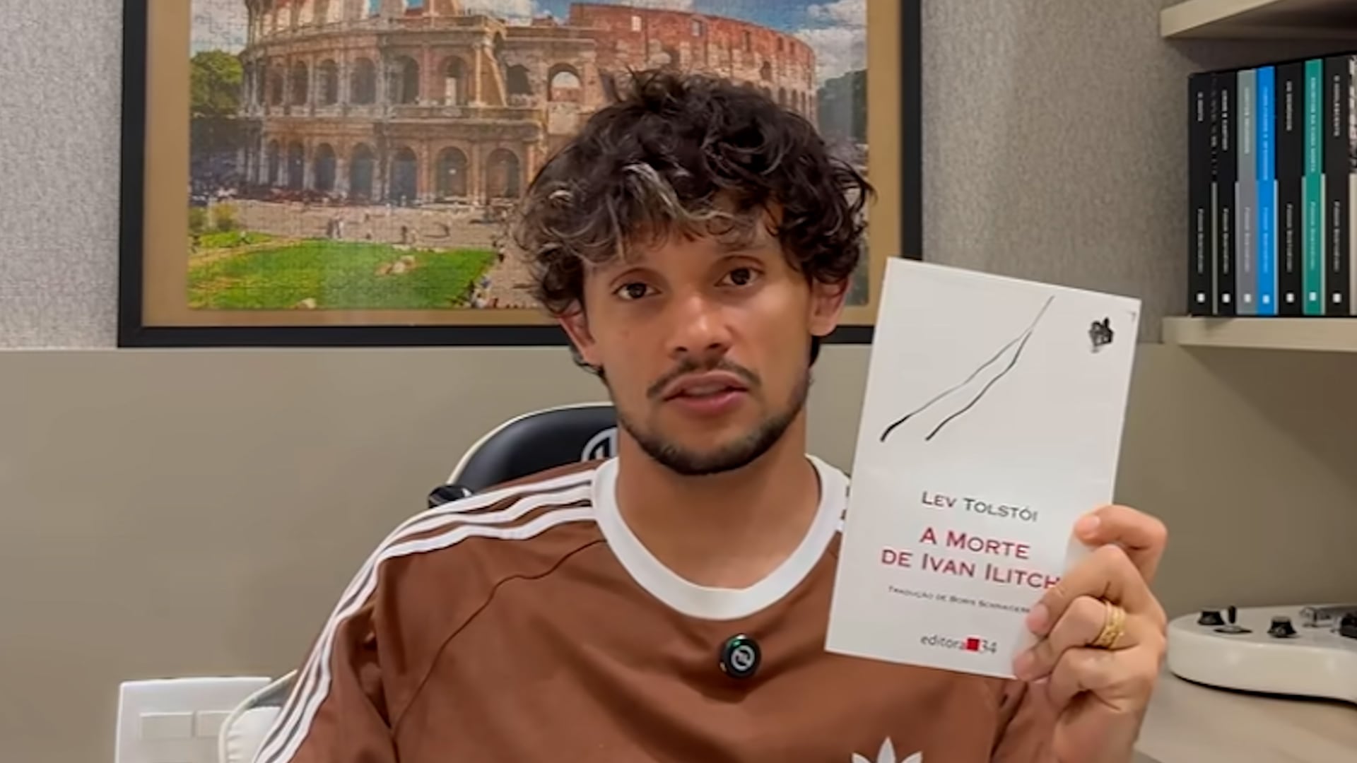 Gustavo Scarpa makes Tolstoy bestseller in Brazil