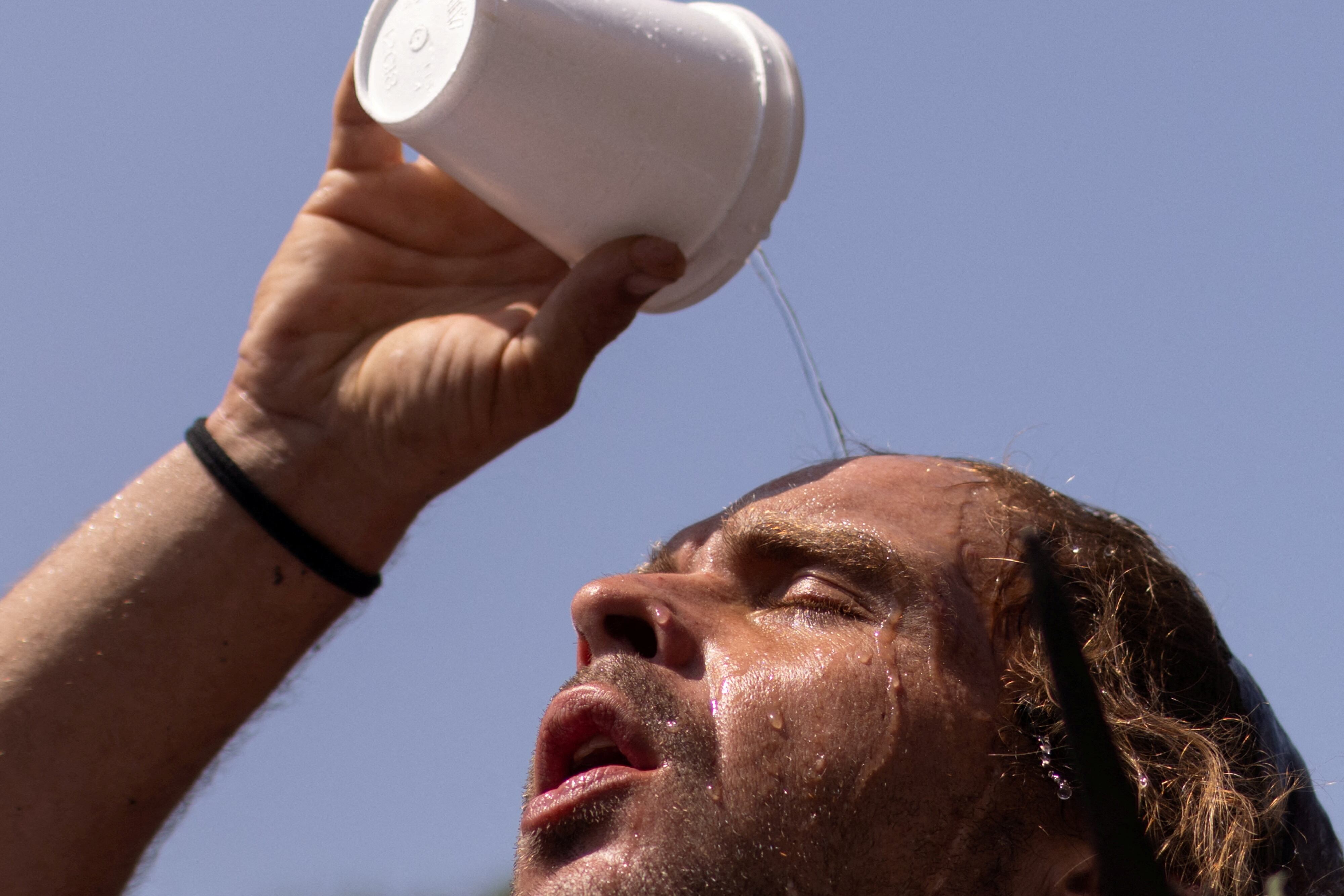 La dorsal de alta presión en niveles medios favoreció condiciones secas y calurosas y dejó escasas probabilidades de lluvia en el centro-sur de Estados Unidos. (REUTERS/Adrees Latif/File Photo)