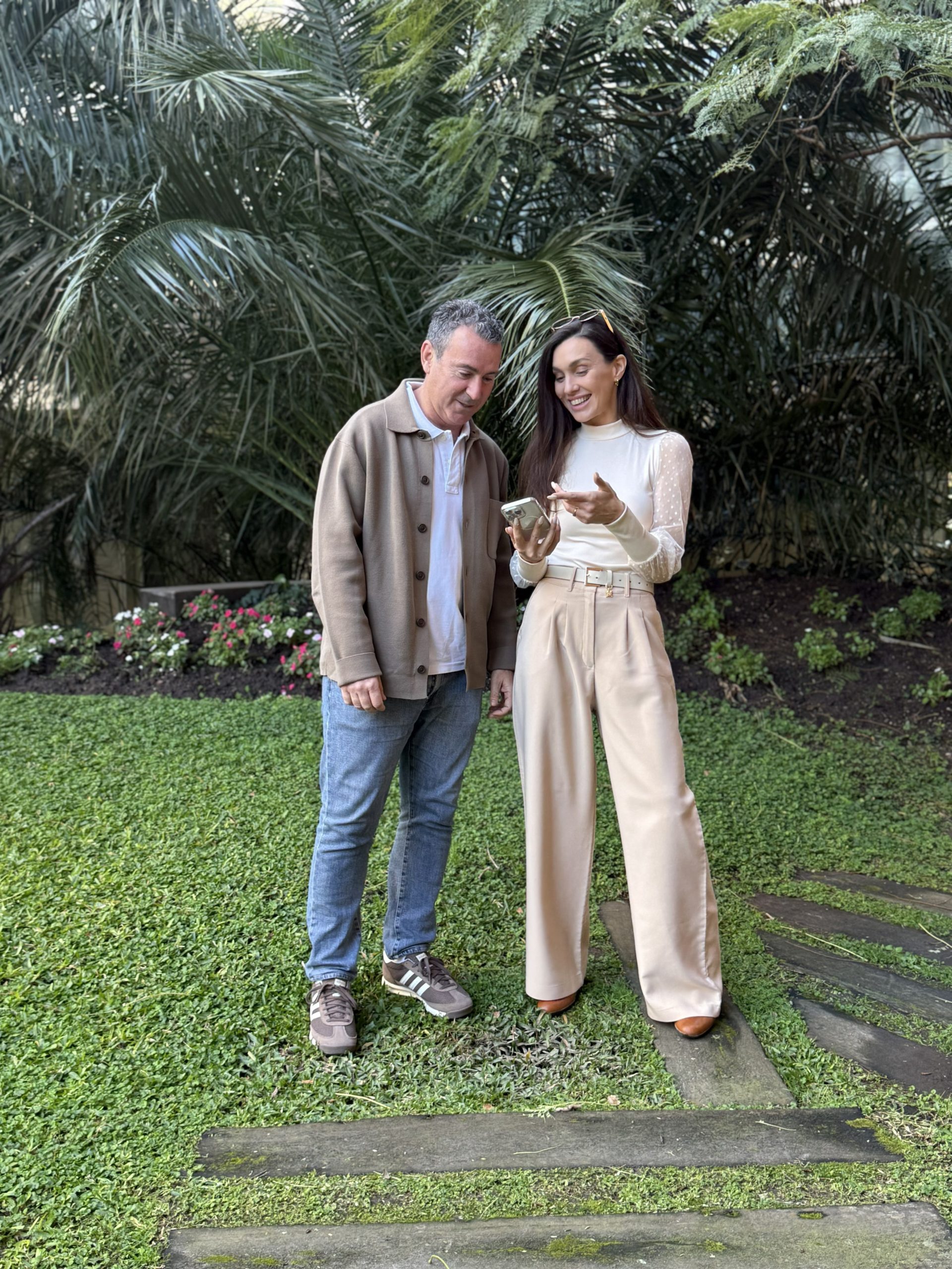 Una serie de televisión, una consulta repetida y un nicho a explorar: la historia del primer servicio boutique de búsqueda de pareja