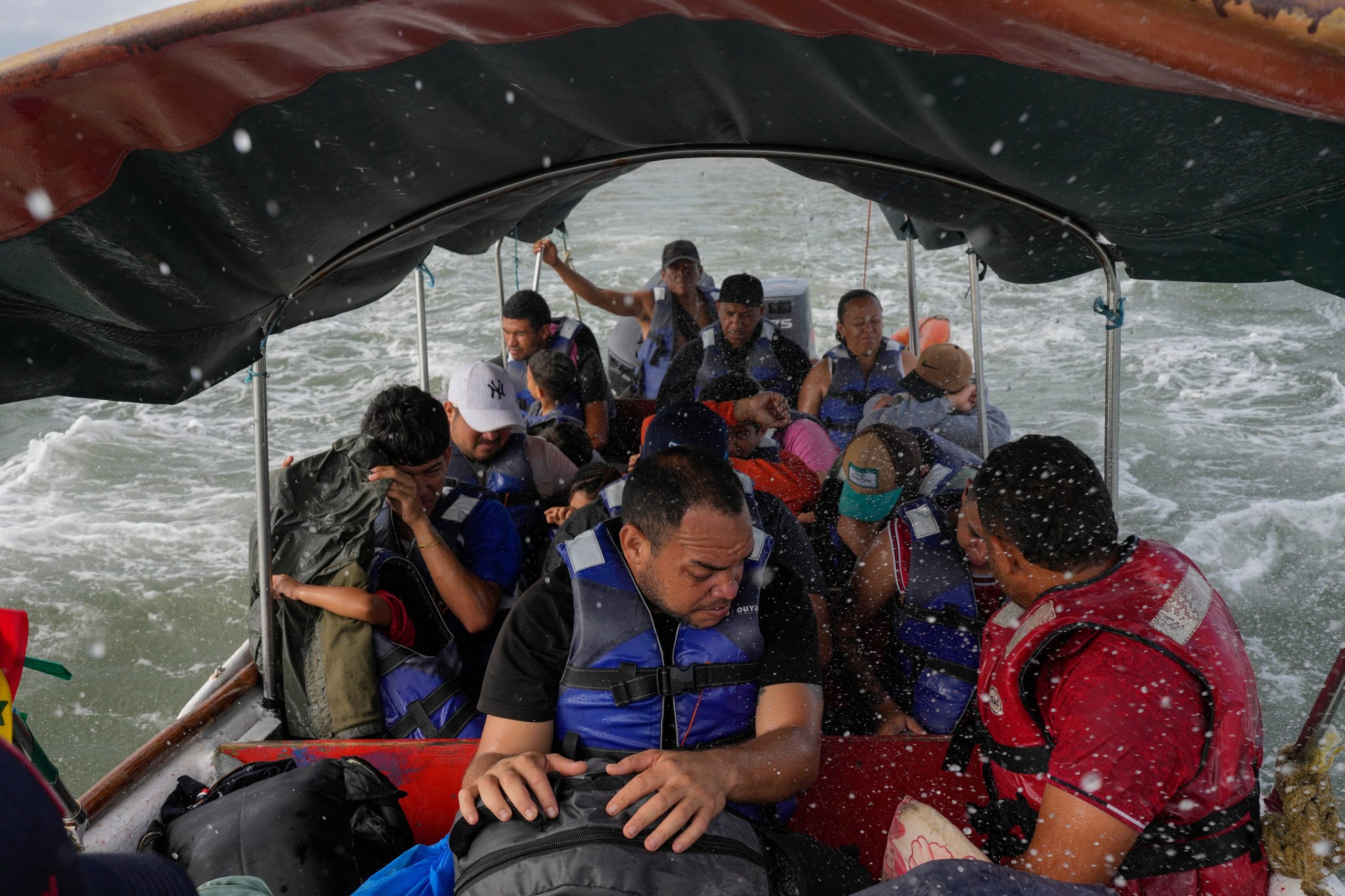 Unos 6,293 migrantes contabiliza Panamá en el flujo inverso norte-sur durante 2026