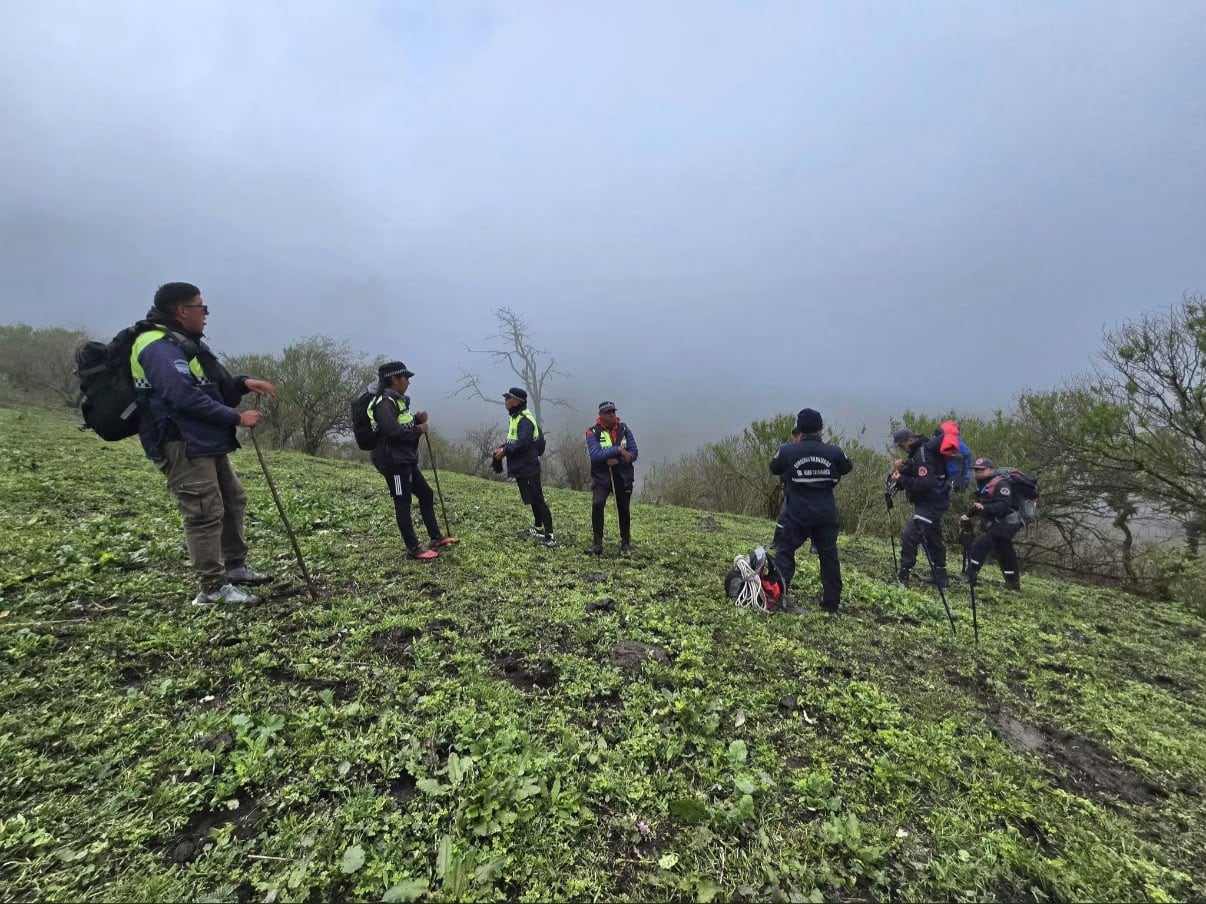 A 17 días de la desaparición de Raúl Moyano en el cerro Ñuñorco, la búsqueda avanza sobre quebradas de difícil acceso