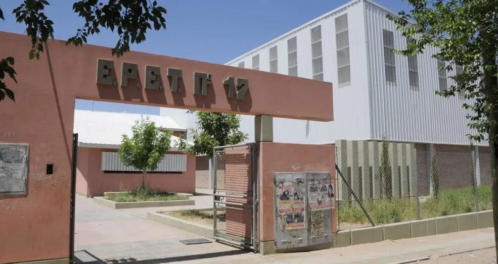 La EPET N.° 17 concentra 13 de los 24 casos de varicela confirmados en escuelas técnicas de Neuquén capital