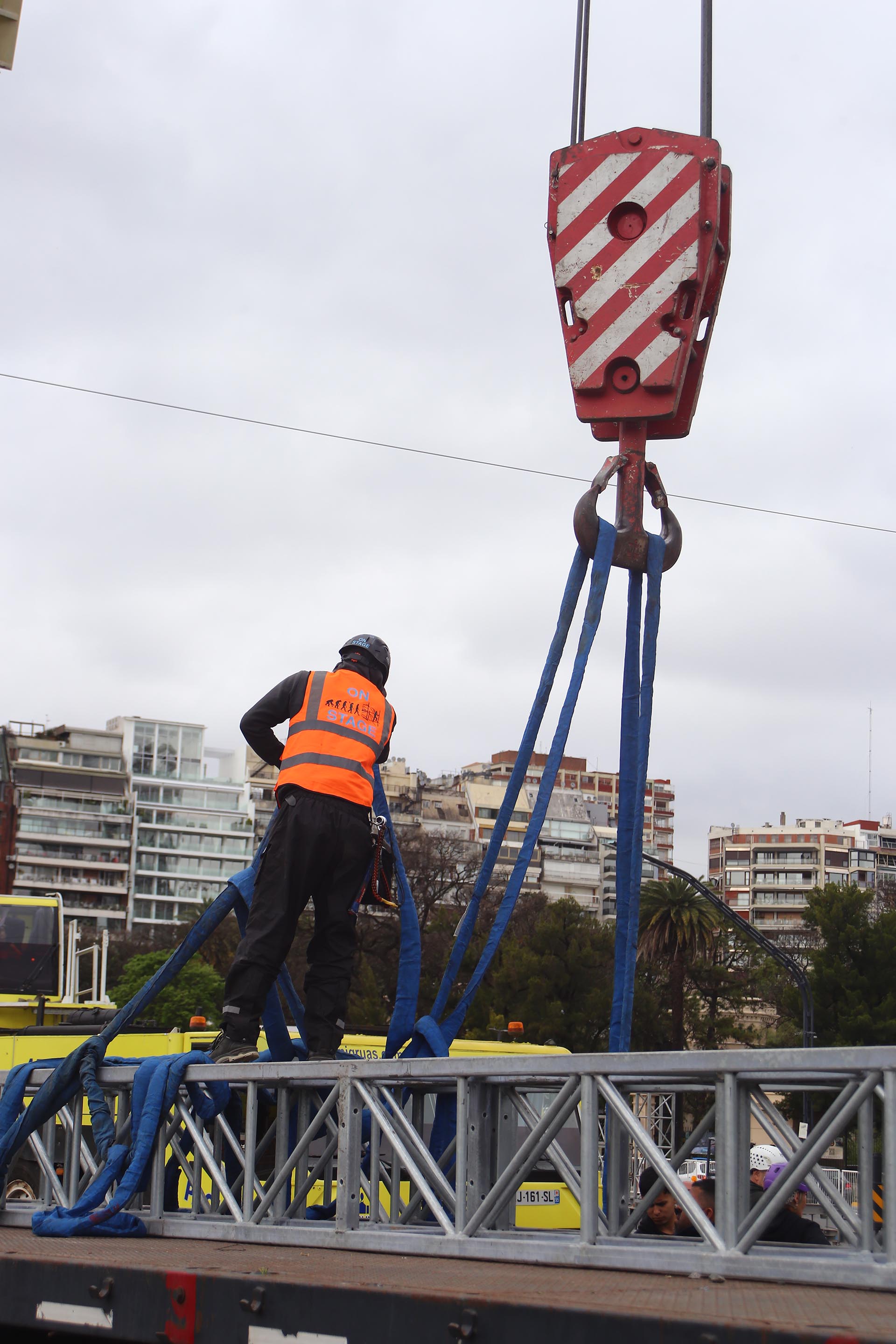 La madrugada y mañana del sábado 24 de octubre marcaron el inicio de los cortes de tránsito en la avenida del Libertador