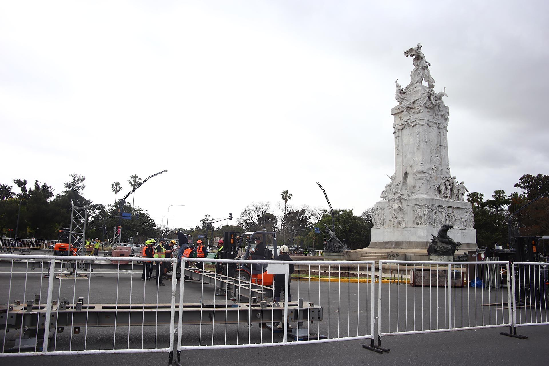 La zona más crítica por los cortes son las inmediaciones del Monumento de los Españoles, en el barrio de Palermo 