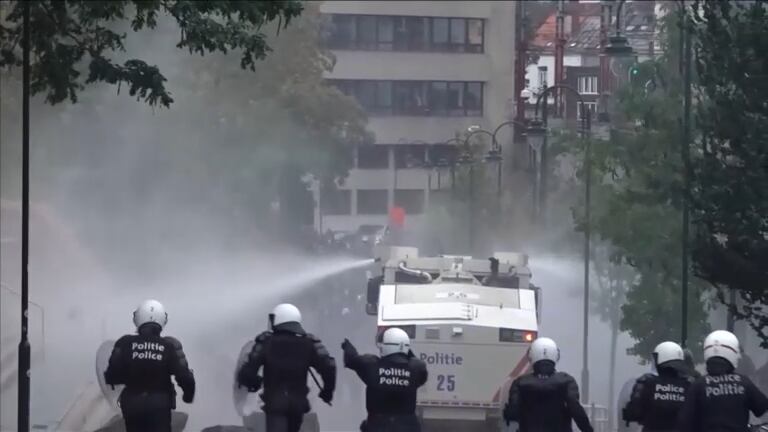 Disturbios en Bélgica: choques entre estudiantes y fuerzas de seguridad