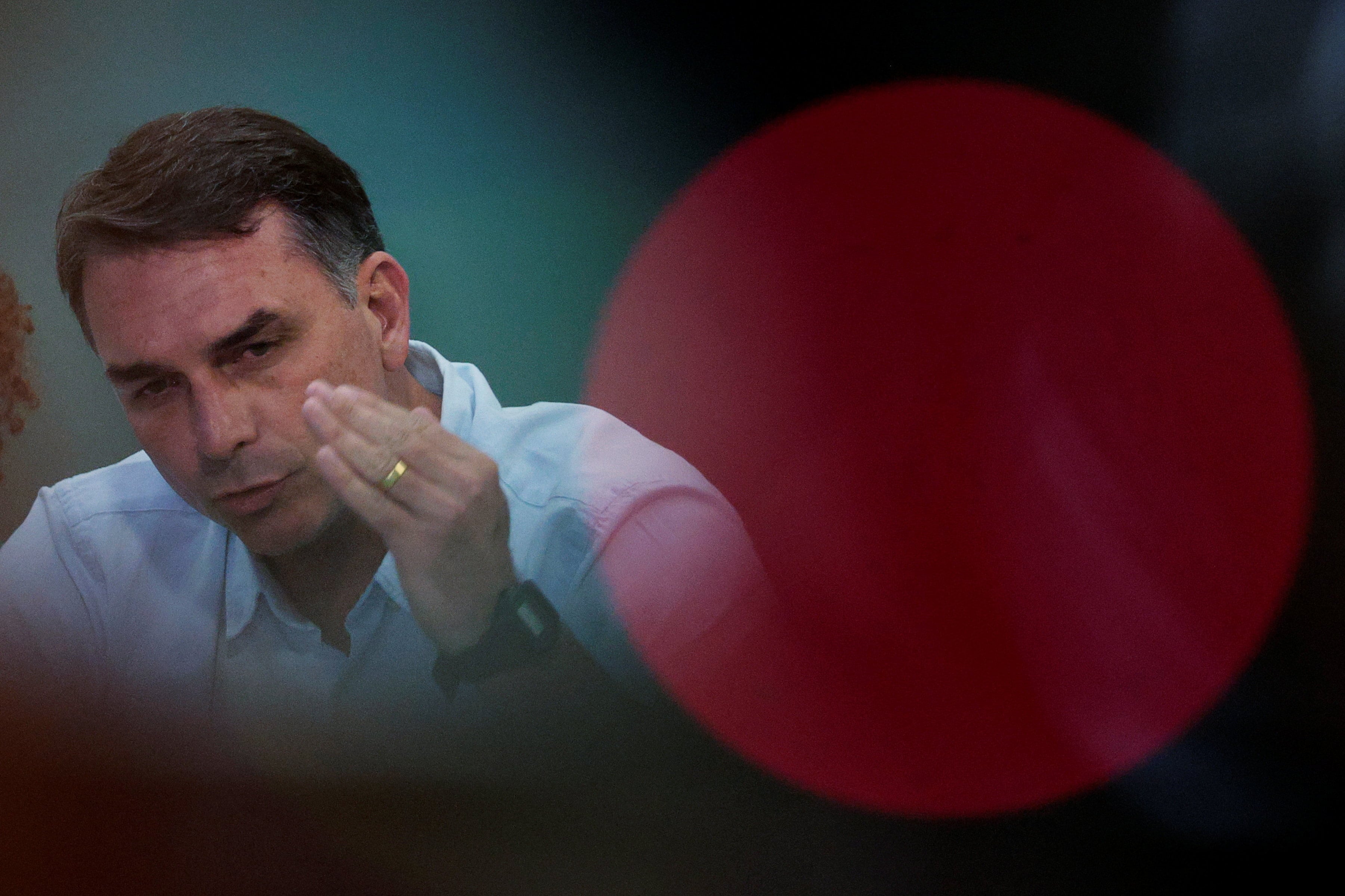 Brazilian presidential candidate Flavio Bolsonaro of the Liberal Party (PL) speaks during a campaign stop at Alliance Jiu Jitsu in Sao Paulo, Brazil, September 29, 2026. REUTERS/Brian Snyder