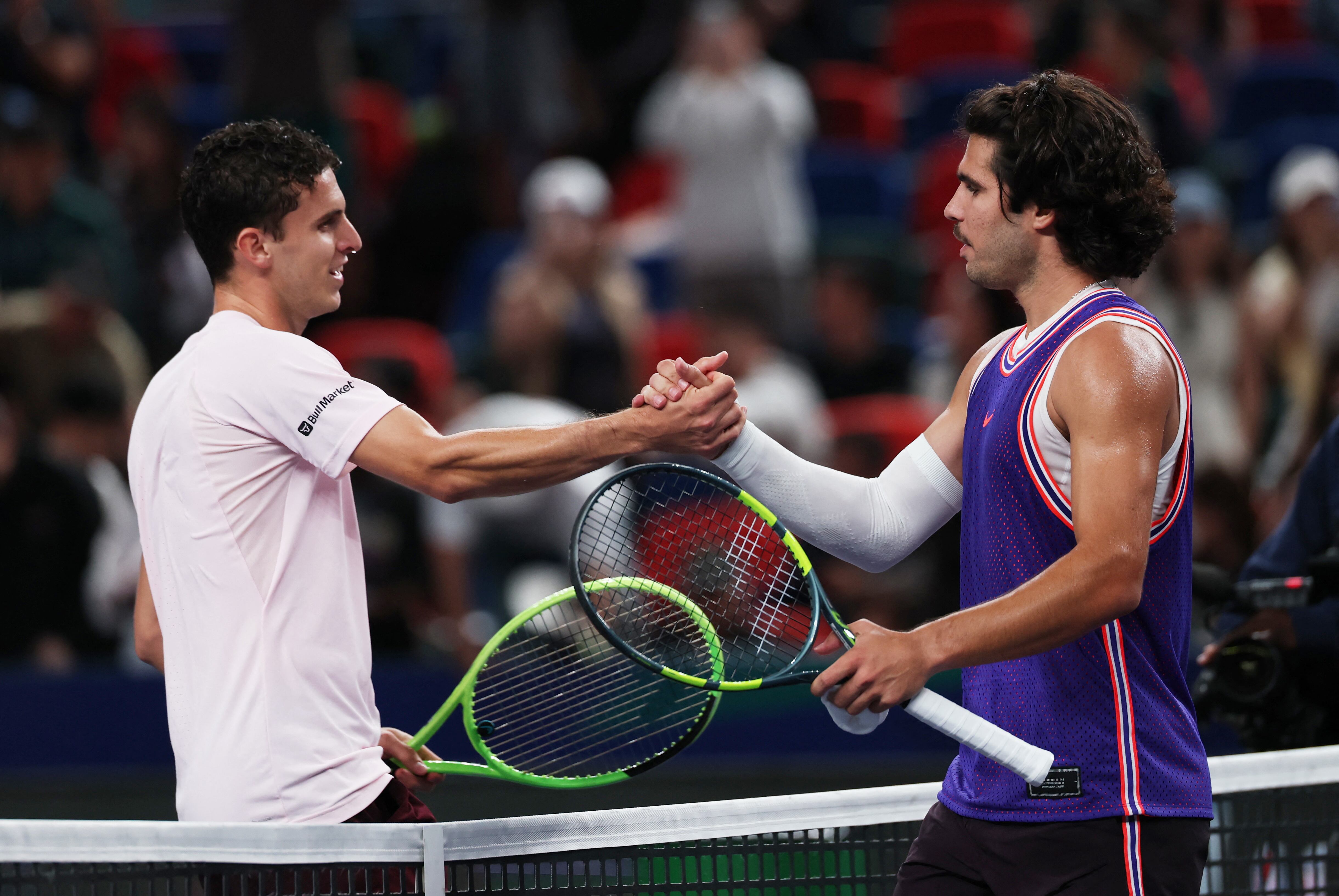 Juan Manuel Cerúndolo se despidió de la segunda ronda del Masters 1000 de Shangai ante el español Carlos Alcaraz (Crédito: REUTERS/Tyrone Siu)