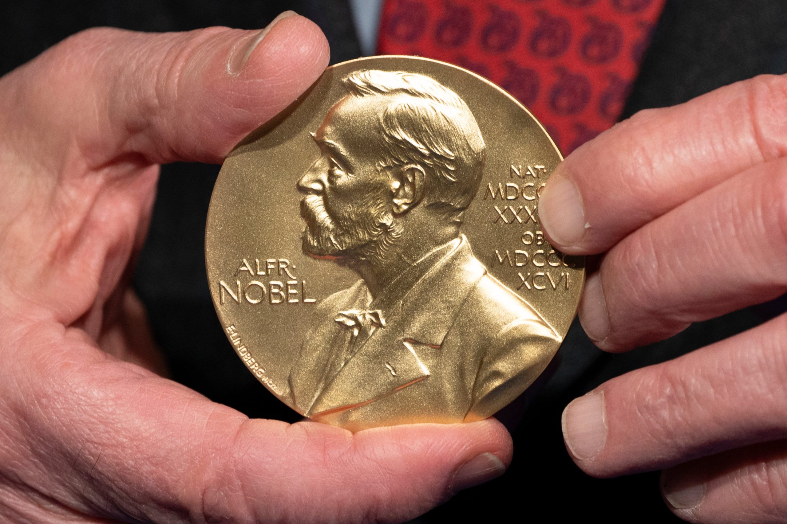 EN VIVO: El premio de Ciencias Económicas en Memoria de Alfred Nobel fue otorgado a Robert E. Hall y Michael Woodford
