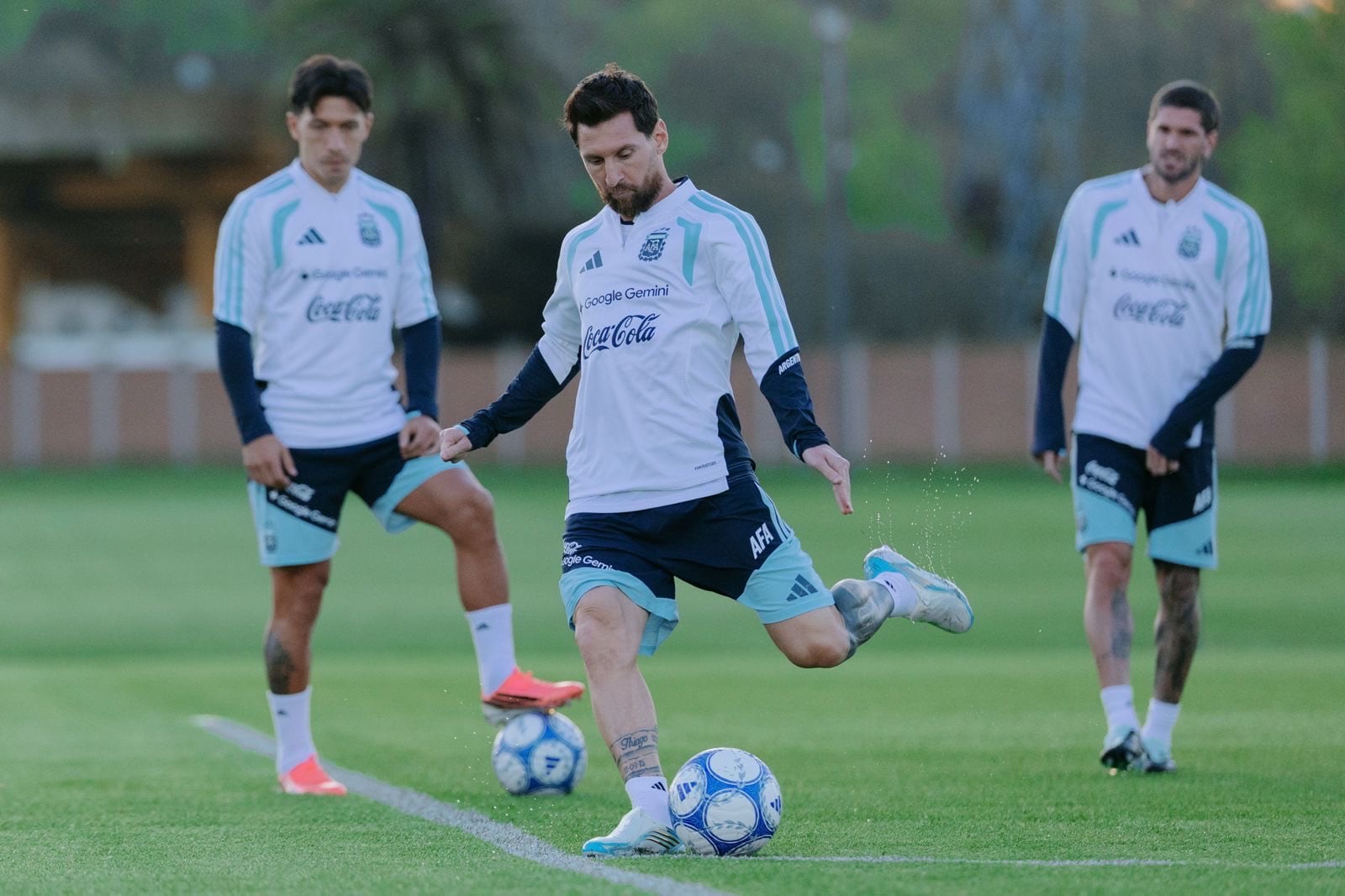 Messi afronta su último entrenamiento con la selección argentina (@Argentina)