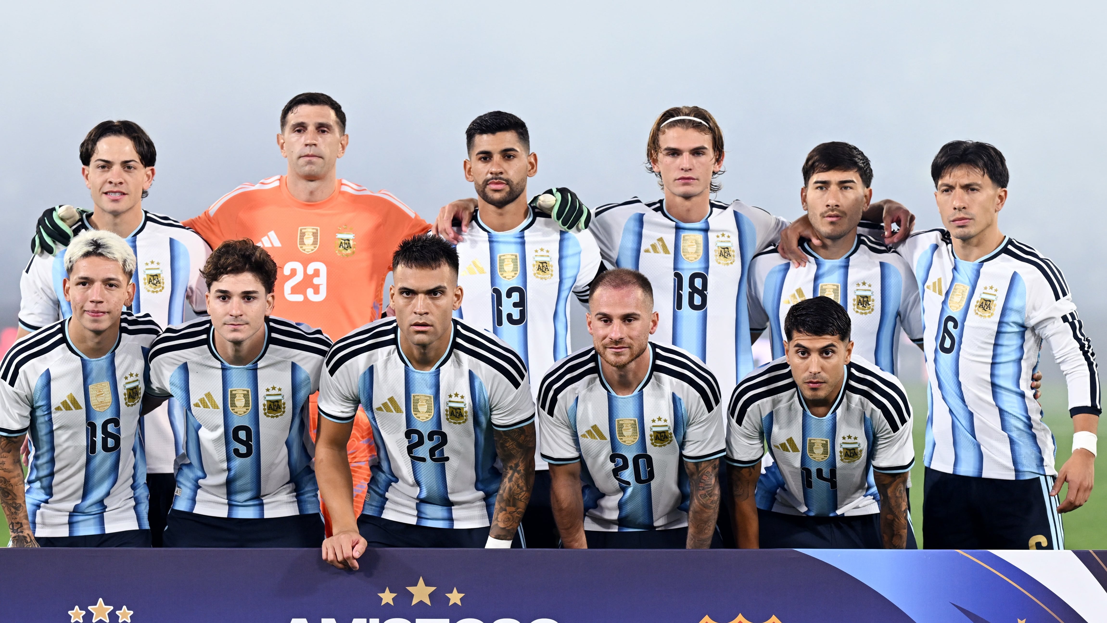 La selección argentina disputaría dos partidos en la fecha FIFA de noviembre (REUTERS/Rodrigo Valle)