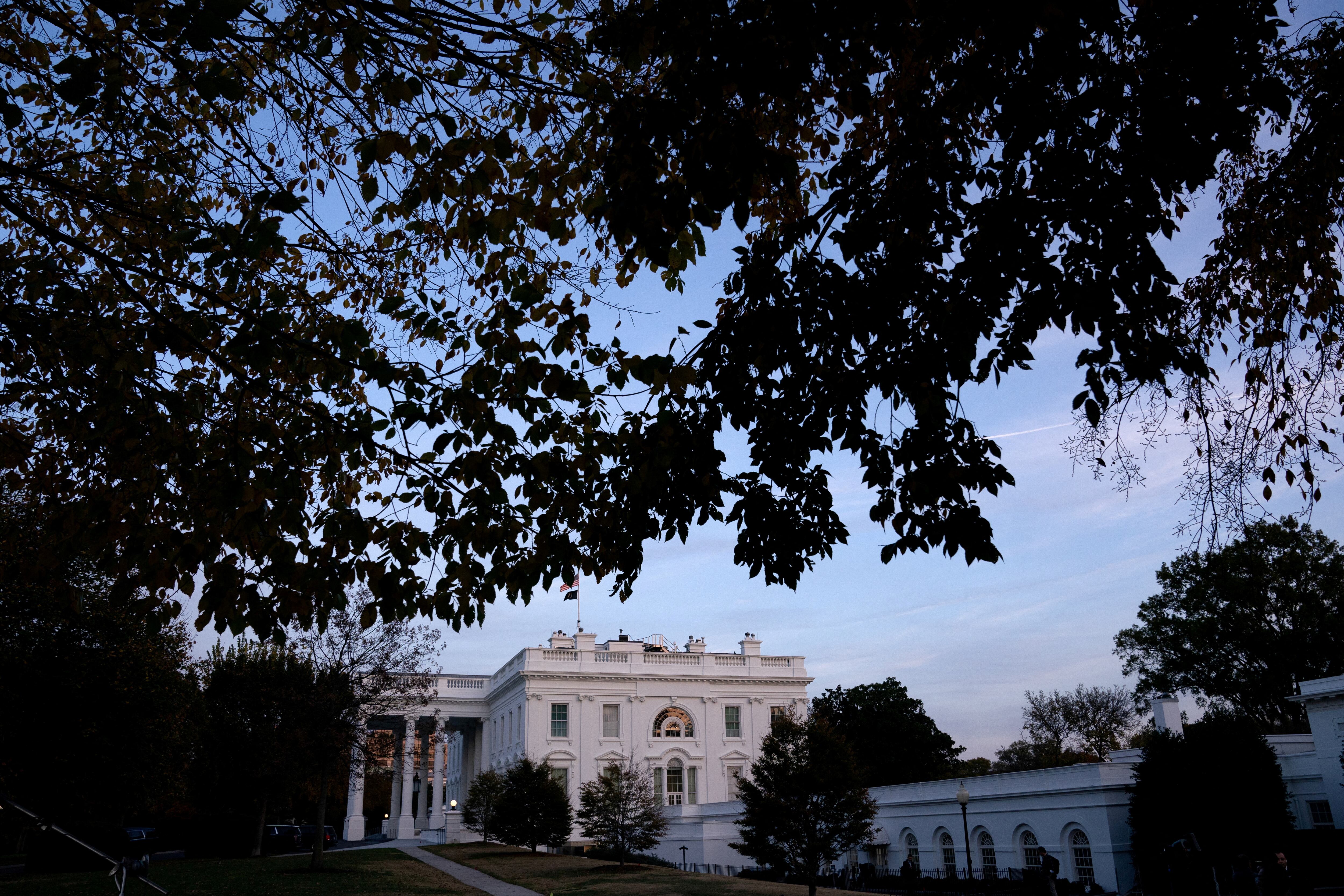 La Casa Blanca sigue la situación en Rusia tras la muerte de una técnica del Instituto de Investigación Antipeste de Irkutsk (REUTERS/Nathan Howard/File Photo)