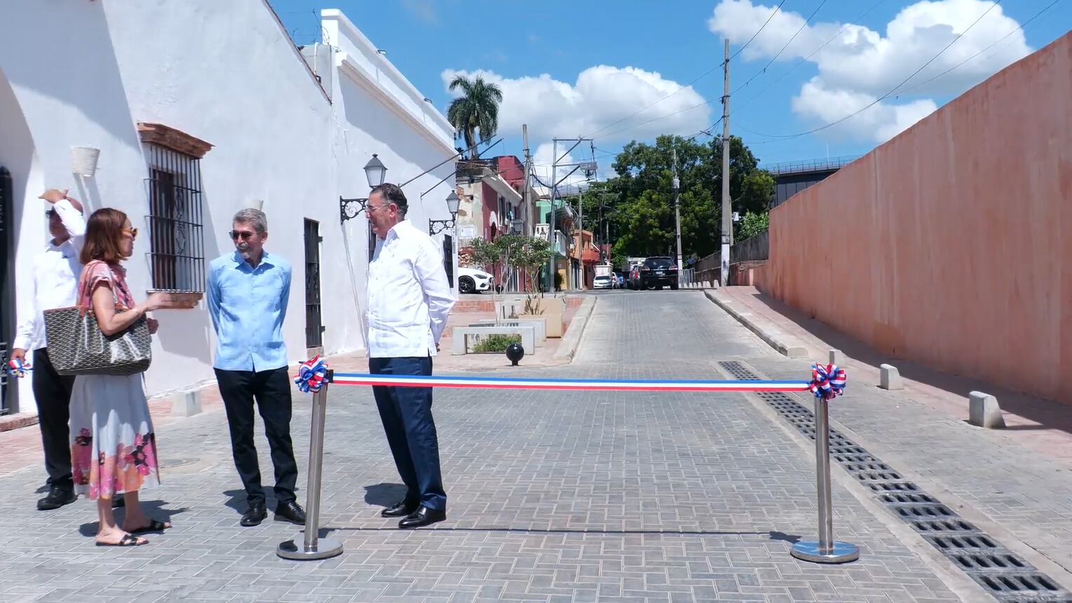 Calles, monumentos, iglesias, parques infantiles y espacios públicos fueron intervenidos en un programa que, según el Ministerio de Turismo, cerrará su etapa final antes de que termine el año (Foto cortesía Ministerio de Turismo)