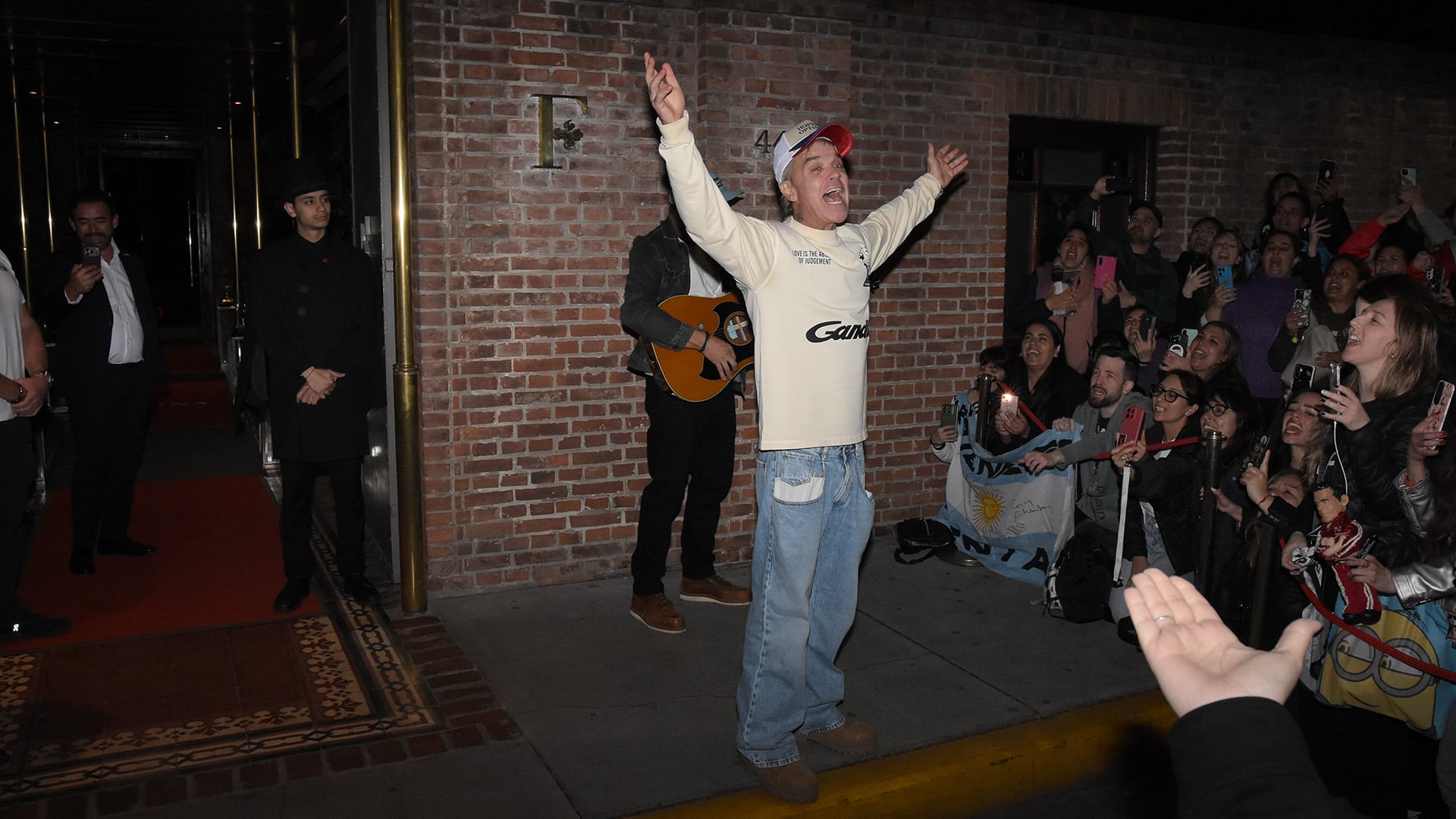 La revelación de Mario Pergolini: “Voy a desmentir una historia muy famosa de Robbie Williams en Argentina”