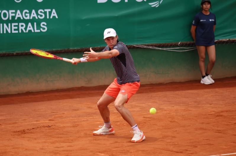 Lautaro Midón avanza a paso firme en el Challenger de Antofagasta (Crédito: @legionsudam)