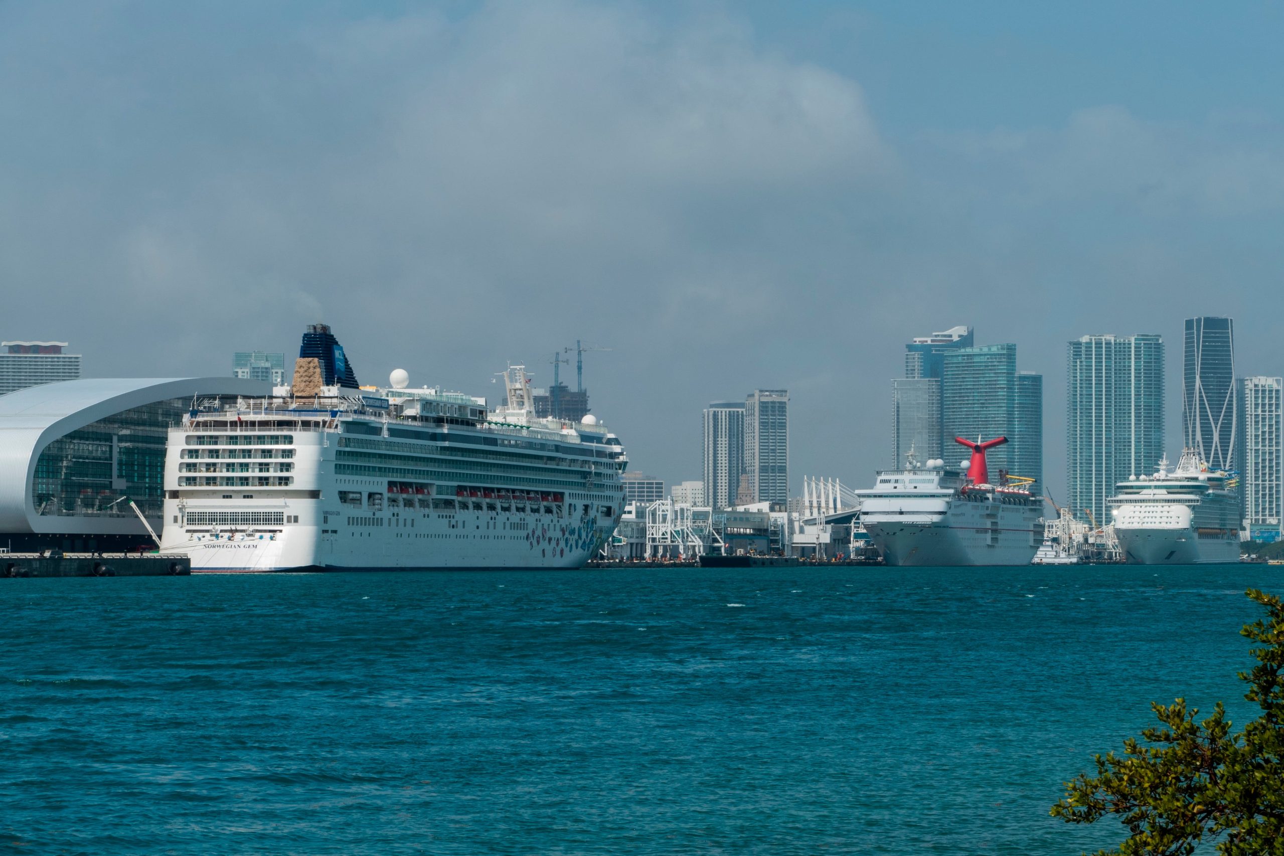 Los cruceros apuntan a un récord de 22,4 millones de viajeros en 2027 y Florida concentra tres puertos líderes