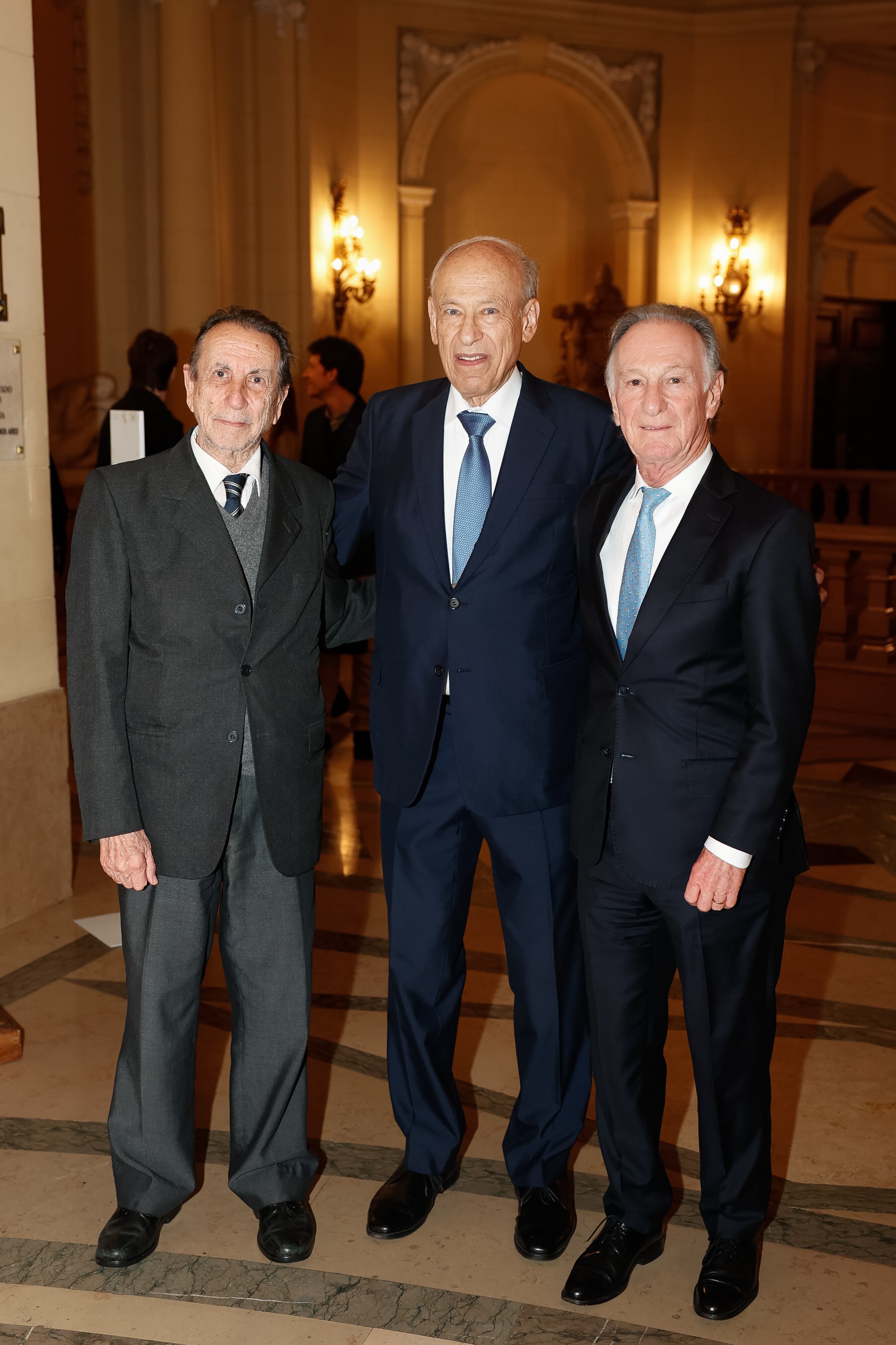 El médico Guillermo Semeniuk a la izquierda y Gustavo Weiss, presidente de la Cámara Argentina de la Construcción (RSFotos)