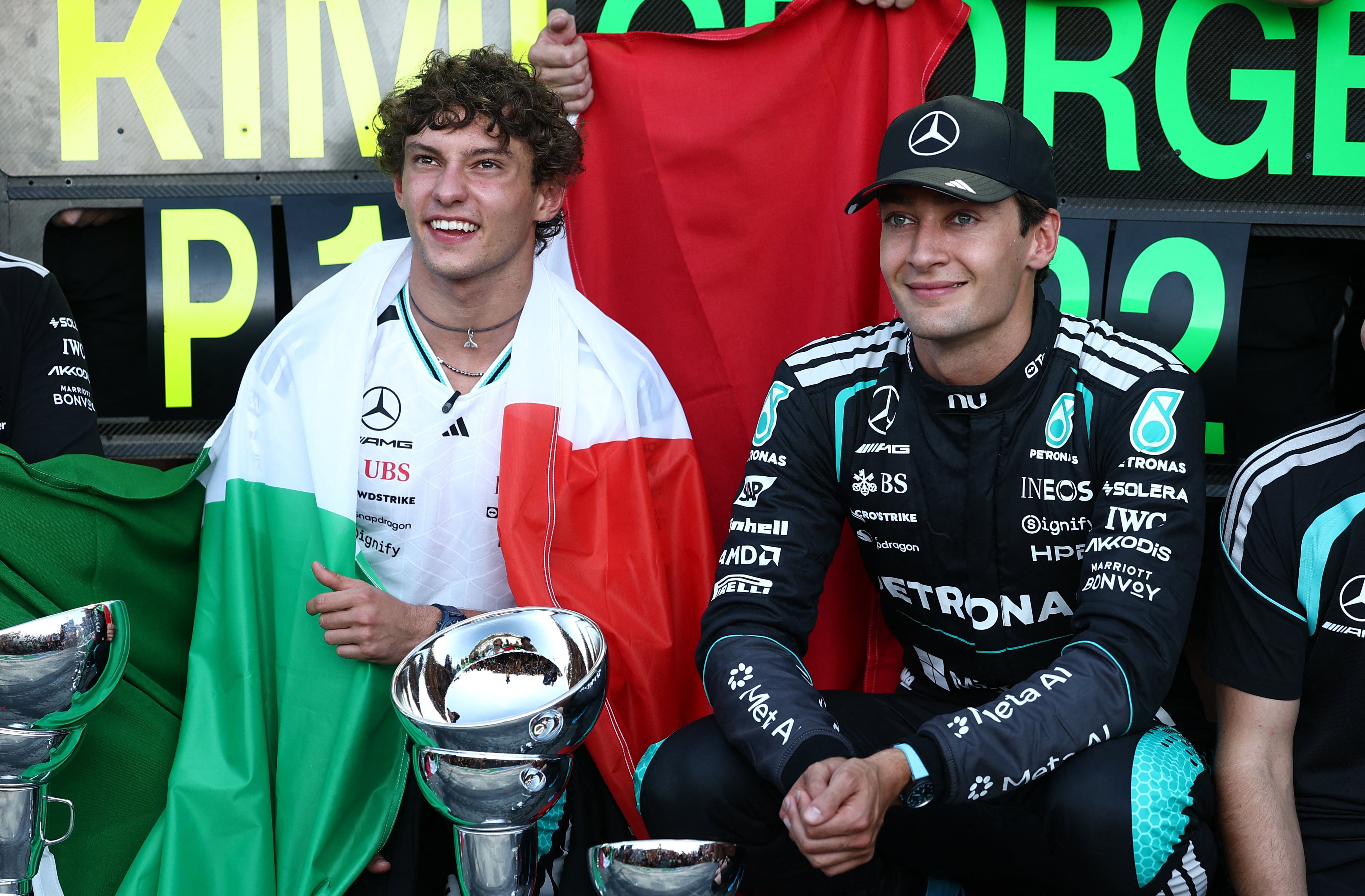 Antonelli y Russell, de Mercedes, pelean palmo a palmo por el título mundial en la Fórmula 1 (REUTERS/Guglielmo Mangiapane)