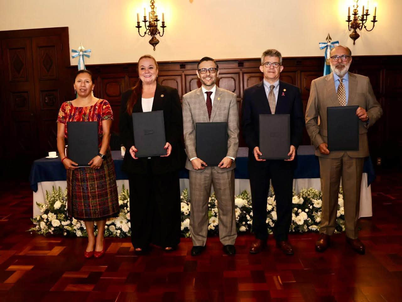 Procuraduría General de Guatemala suscribe un convenio interinstitucional para proteger a la niñez con derechos amenazados