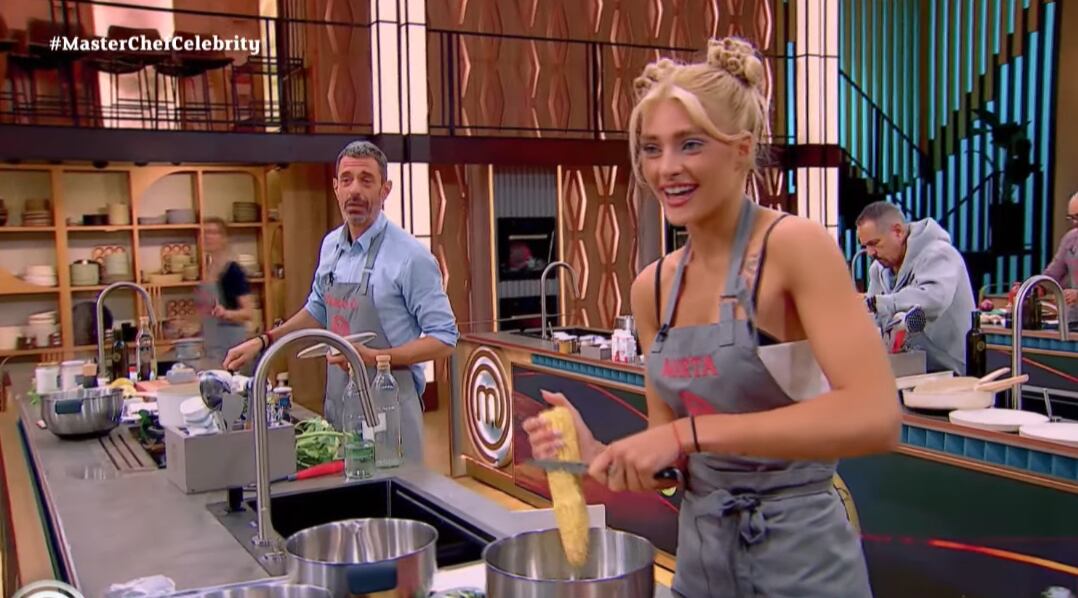 “¿Qué diría Ricardo de vos?”: la pregunta de Wanda Nara que conmovió a Marta Fort en MasterChef Celebrity