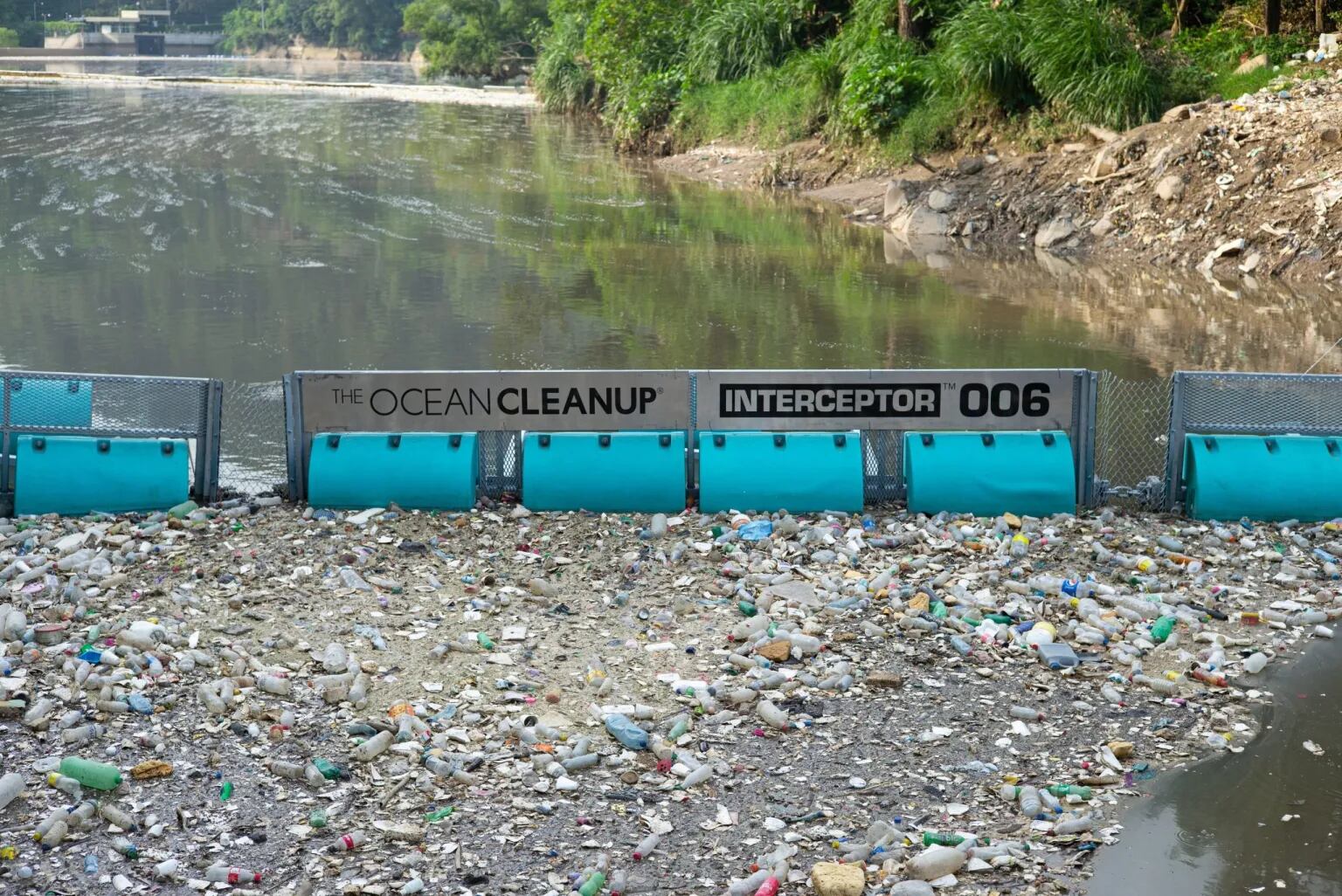 Los sistemas de recolección evitan el ingreso de más de diez millones de kilos de basura hacia las aguas del golfo de Honduras. (The Ocean Cleanup)