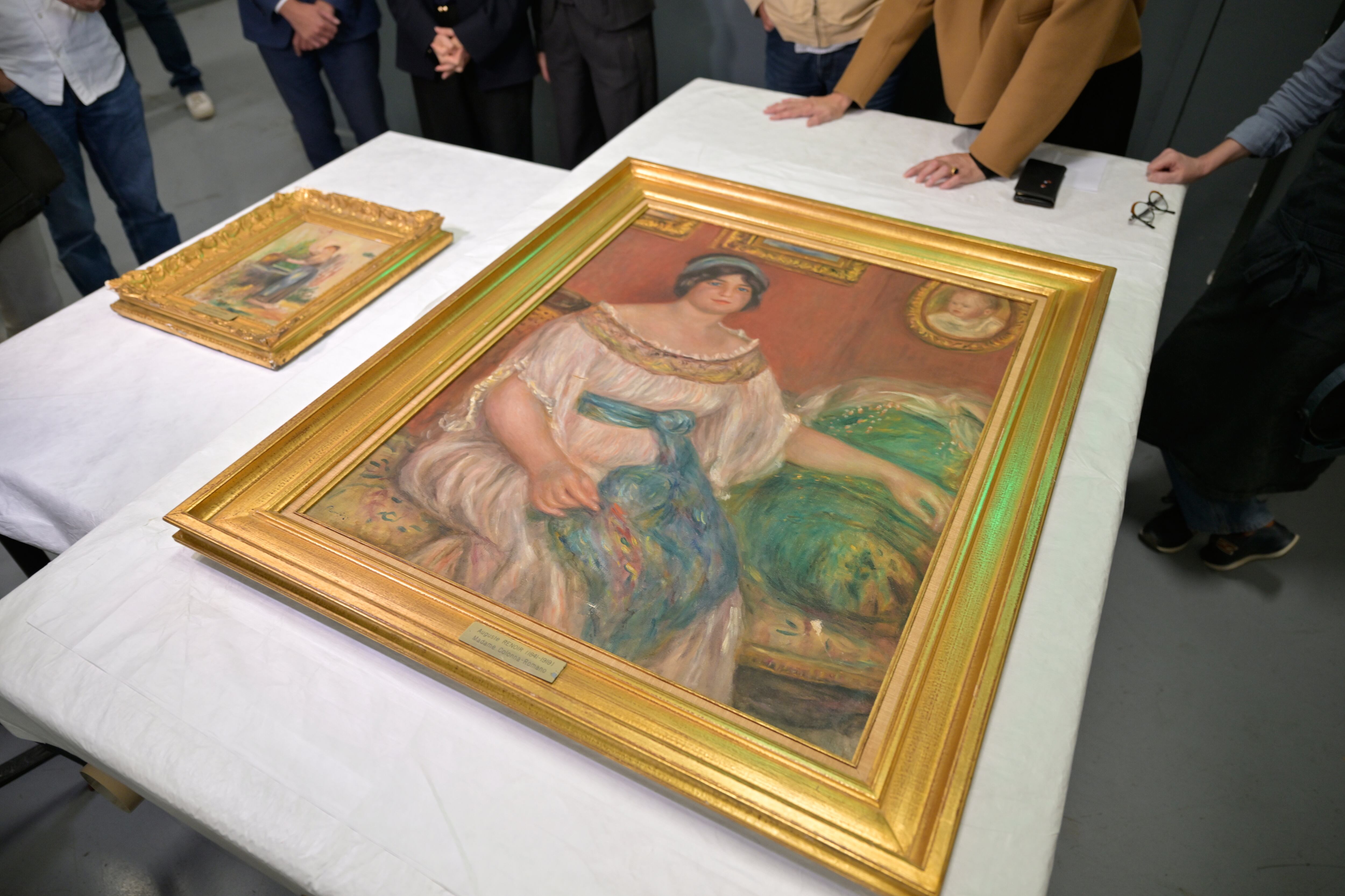 Robo al museo Renoir: cómo el ADN y un GPS ayudaron a recuperar los dos cuadros robados (AP Photo/Philippe Magoni)