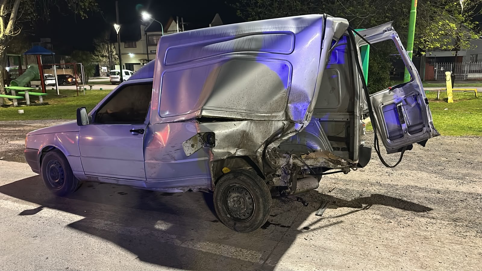 El vehículo en el que viajaban Tadeo y su familia