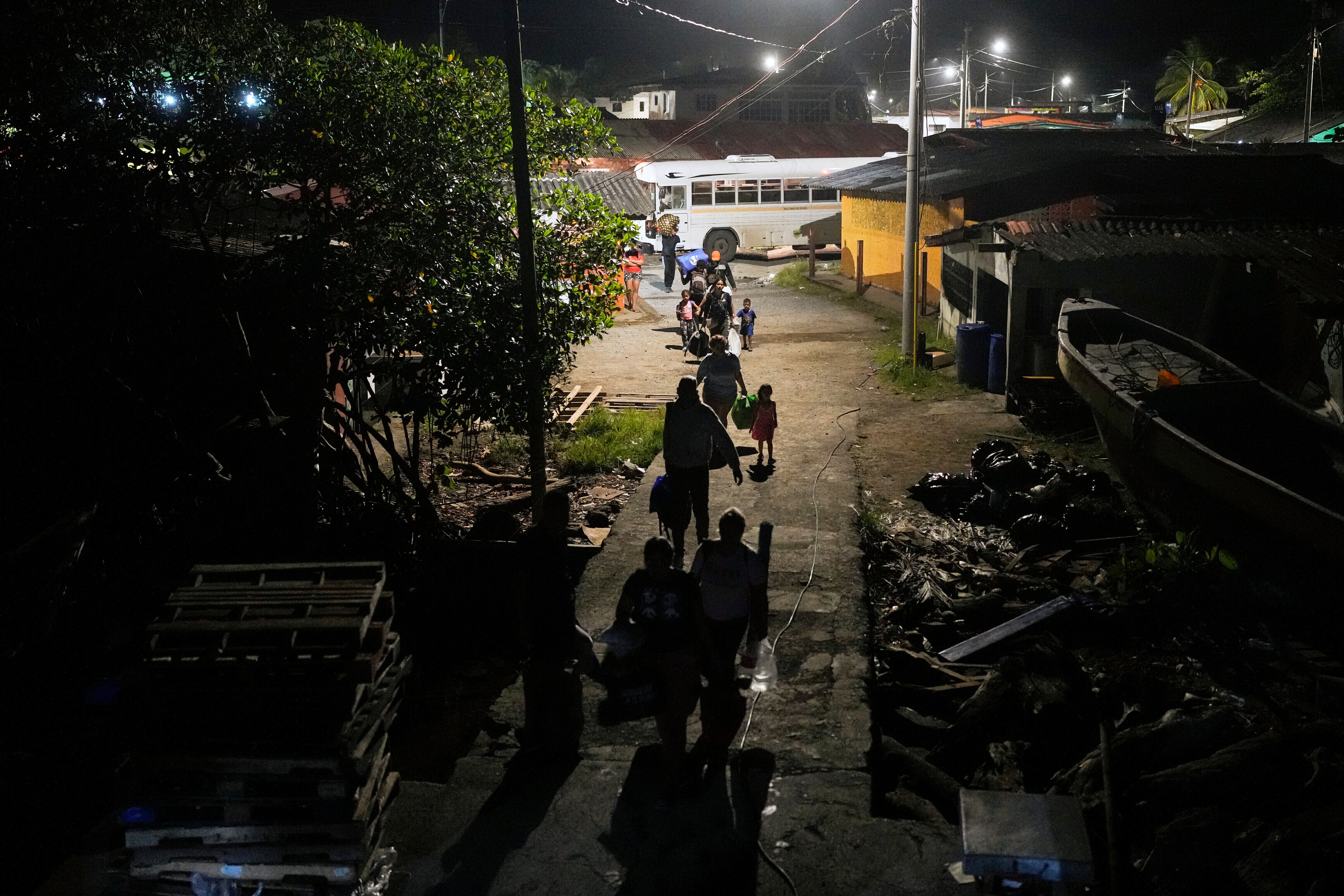 Panamá registró 6.760 migrantes en el flujo de norte a sur hasta octubre de 2026, según las estadísticas del Servicio Nacional de Migración. (AP Foto/Matías Delacroix)